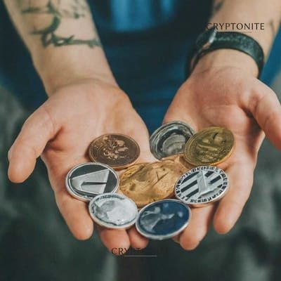Altcoin Season 2024: A Stormy Forecast with Silver Linings