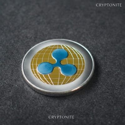 Ripple (XRP) Price Analysis: Bearish Signals Emerge Amidst Tight Trading Range