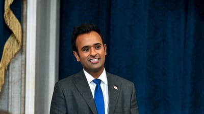 Vivek Ramaswamy Steps Down from D.O.G.E. Co-Leader Role Amid Gubernatorial Ambitions